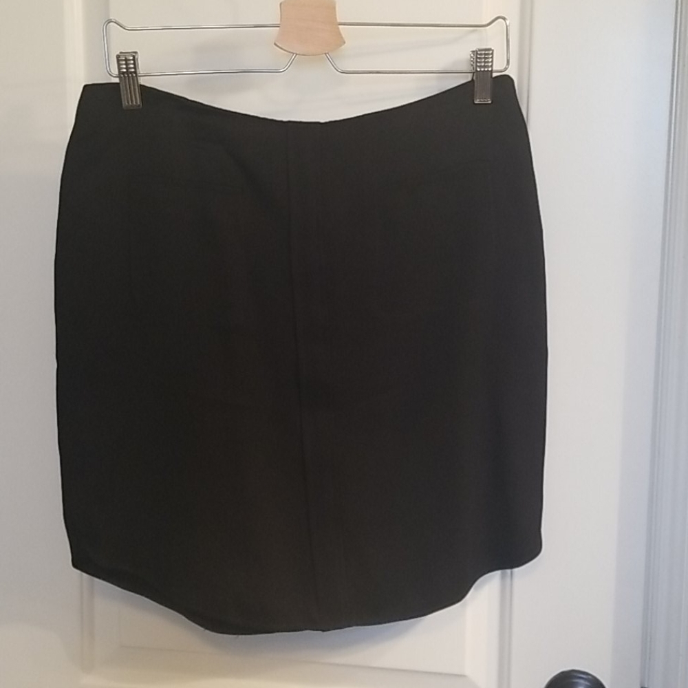 Black skirt
